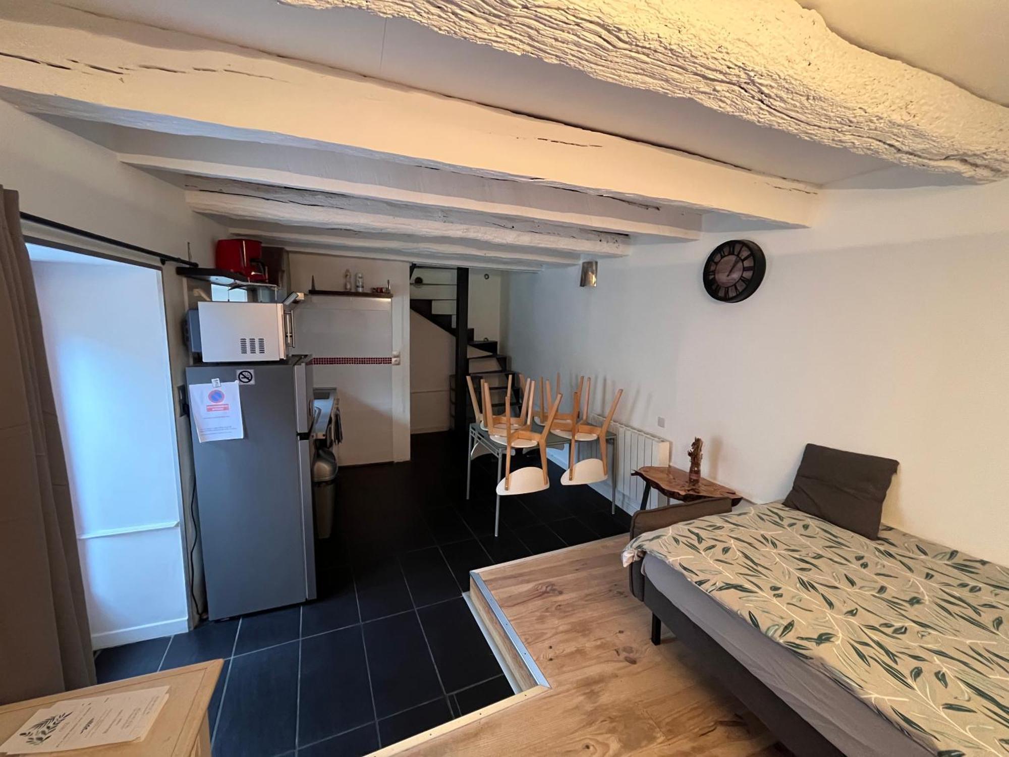 Gite Maisonnette- Et A Cote Coule Une Riviere Josselin Exterior foto